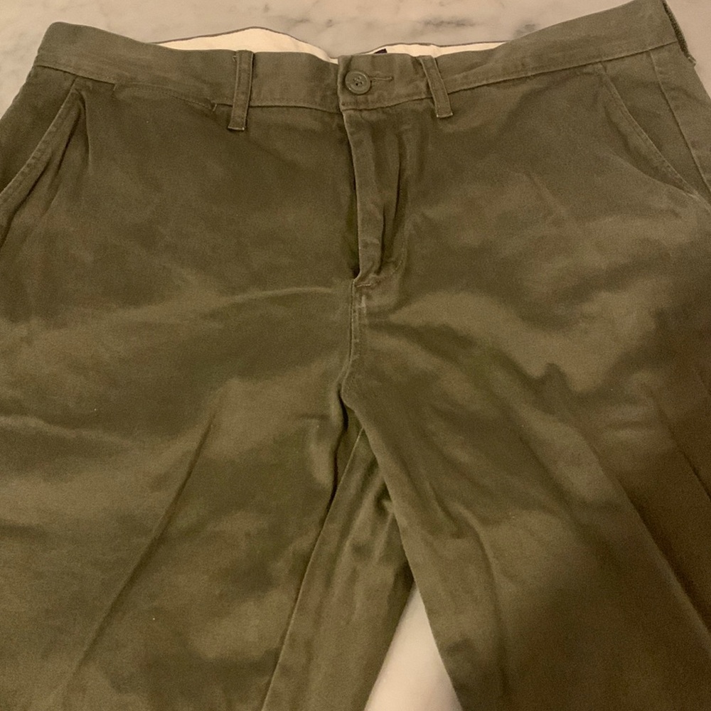 J. Crew Men’s Olive Green 770 Straight Fit Chinos - 33 x 30